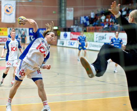 Henrik Åhnbrink, Redbergslid. Johan Sjöstrand, målvakt