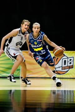 Martina Stålvant, 08 Sthlm och Erika Valek, Solna