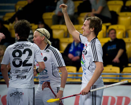 2-3 Simon Klein jubel