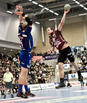 Nikls Forsmoo, Lugi