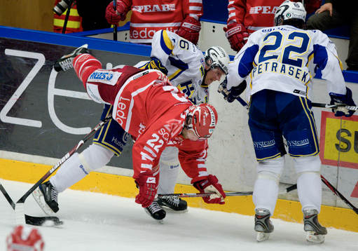 Martin Sonnenberg, Timrå flyger