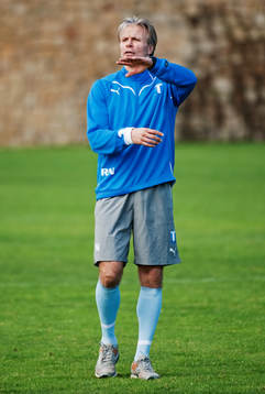 Roland Nilsson, tränare