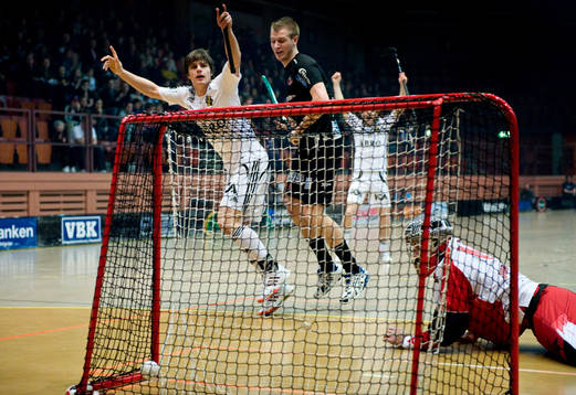 Karl-Johan Nilsson gör 1-0 till AIK. Jubel