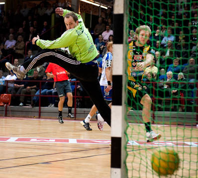 Johan Båverud, Hammarby gör mål bakom Linus Bohlin,
