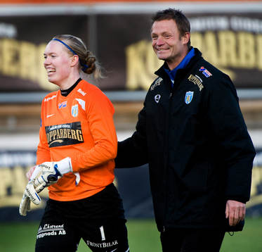 Hedvig Lindahl, målvakt och Torbjörn Nilsson, tränare