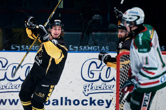 Mikael Österberg, AIK, jubel