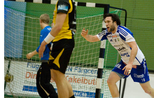 Krystof Fatalski signalrar för Ystad-mål