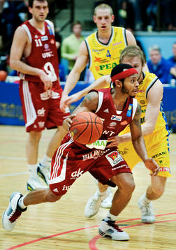 Thomas Jackson, Uppsala, anfaller