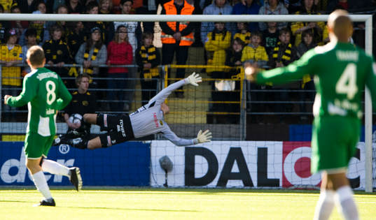 0-1 Emil Johansson, Ante Covic, målvakt, Elfsborg,