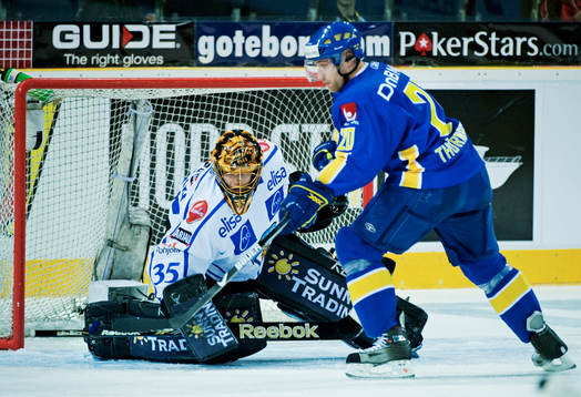 Martin Thörnberg, Sverige, oroar framför Iiro Tarkki,