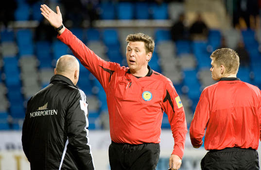 Sören Åkeby, Tränare Sundsvall blir uppskickad på