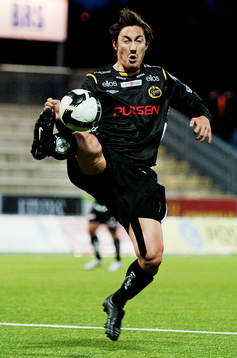 Stefan Ishizaki, Elfsborg, tar ner bollen i straffområdet