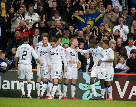 Oscar Wendt, Köpenhamn (i mitten), gjorde 4-0 målet. Jubel