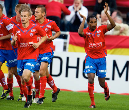 René Makondele, Helsingborg har gjort 1-0. jubel