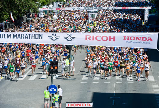 Starten i årets Marathon. Start, genre