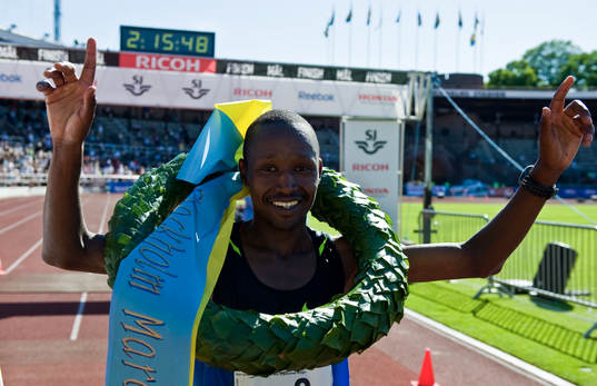 Paul Kipkemei Kogo -83, Kenya vann årets Marathon