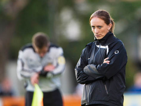 Elisabet Gunnarsdottir, tränare