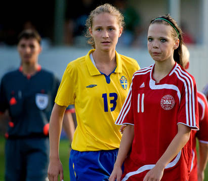 Jennifer Cafferky, Sverige. Louise Iversen, Danmark