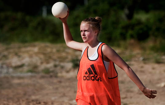 Strandhandboll, beachhandboll, handboll, flicka, flickor