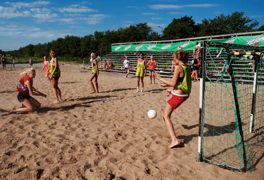 Strandhandboll, beachhandboll, handboll, flicka, flickor