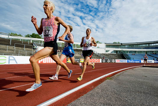 Oskar Käck, Hälle, i ledning för 10.000m herrar