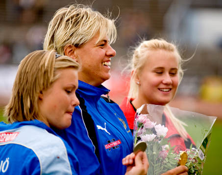 Annika Petersson, Gefle IF (i mitten) tog guld. Malin