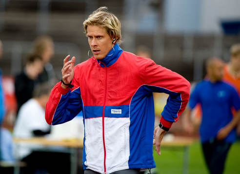Christian Olsson värmer upp
