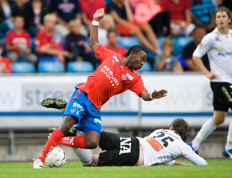 May Mahlangu, nyförvärv från IFK Hässleholm, trycker