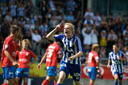 Erik Lund gör 2-0 till IFK Göteborg. Jubel