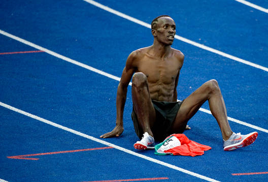 Ezekiel Kemboi, Kenya vann finalen