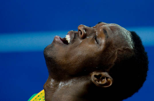 Usain Bolt, Jamaica slog världsrekord