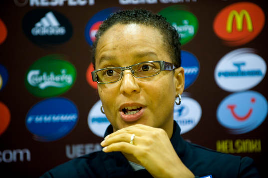 Hope Powell, Förbundskapten