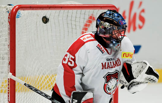 Jani Hurme, målvakt, Malmö, släpper in 4-3-målet