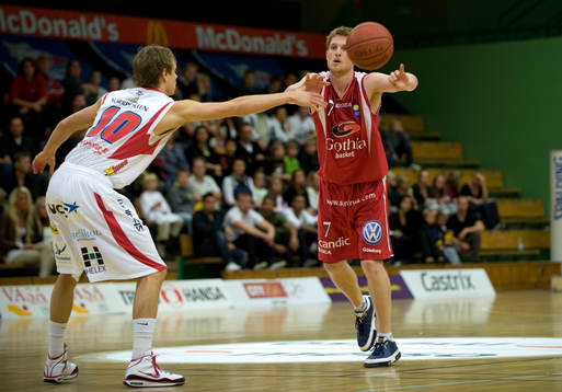 Bläddra bland fler bilder av Basket, Basketligan, Sundsvall - Gothia