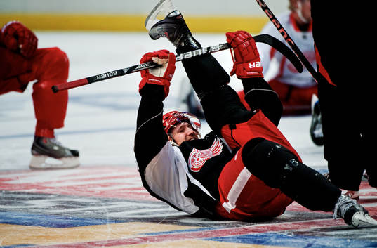 Niklas Kronwall spexar