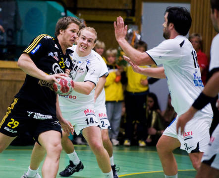 Emil Berggren, Sävehof. Rikard Eriksson, Malmö