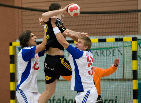 Rickard Lönn, Linus Arnesson, Redbergslid, stoppar