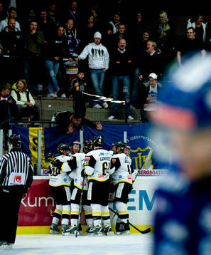 Tobias Forsberg, Västerås jubel