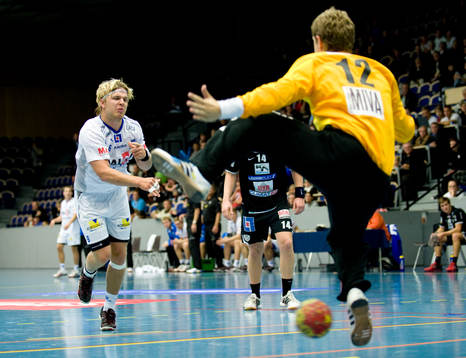 David Andersson, målvakt Malmö räddar en straff från