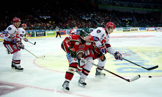 Niklas Andersson, Frölunda. Linus Videll, Södertälje