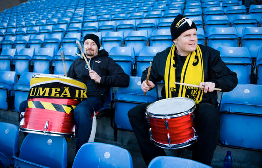 supporter, trummor