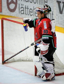 Michal Zajkowski, Målvakt