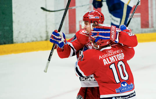 Linus Videll och Jonas Almtorp, Södertälje, jubel