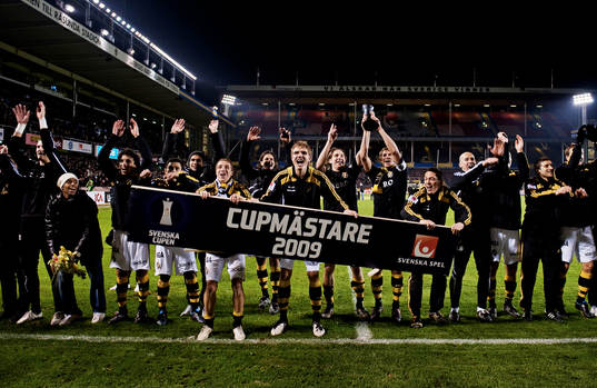 AIK vann Svenska cupen. Jubel, glädje