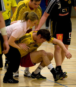 Jesper Kristiansson får hjälp