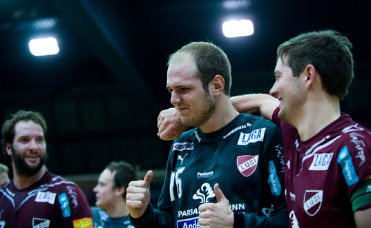 Lyckliga matchhjältar, Oscar Jensen, målvakt, Lugi,