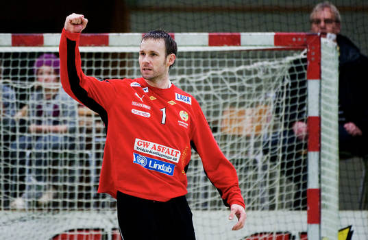 Michael Åström, målvakt, jubel
