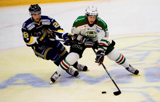 Mario Kempe, Rögle och Adam Almqvist, HV71