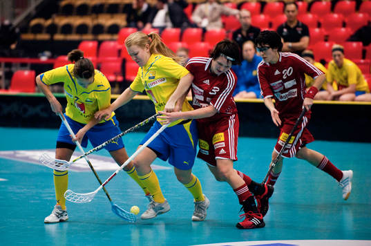 Josefina Eiremo och Malin Eriksson, Sverige mot Daniela