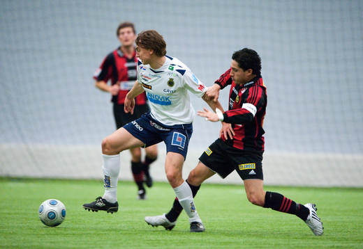 Marcus Hansson, Gefle och Pablo Pinones Arce, Brommapojkarna